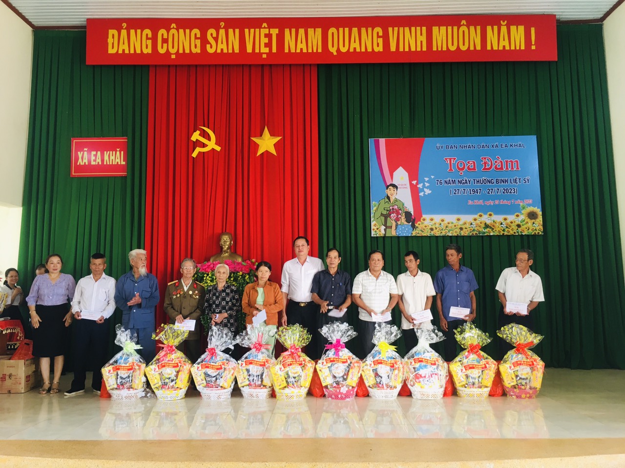 UBND xã Ea Khăl tổ chức toạ đàm kỷ niệm 76 năm ngày thương binh, liệt sĩ (27/7/1947-27/7/2023)